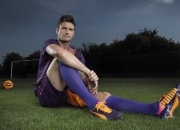 PG游戏APP-活塞连续得分压制凯尔特人，米切尔成为关键先生