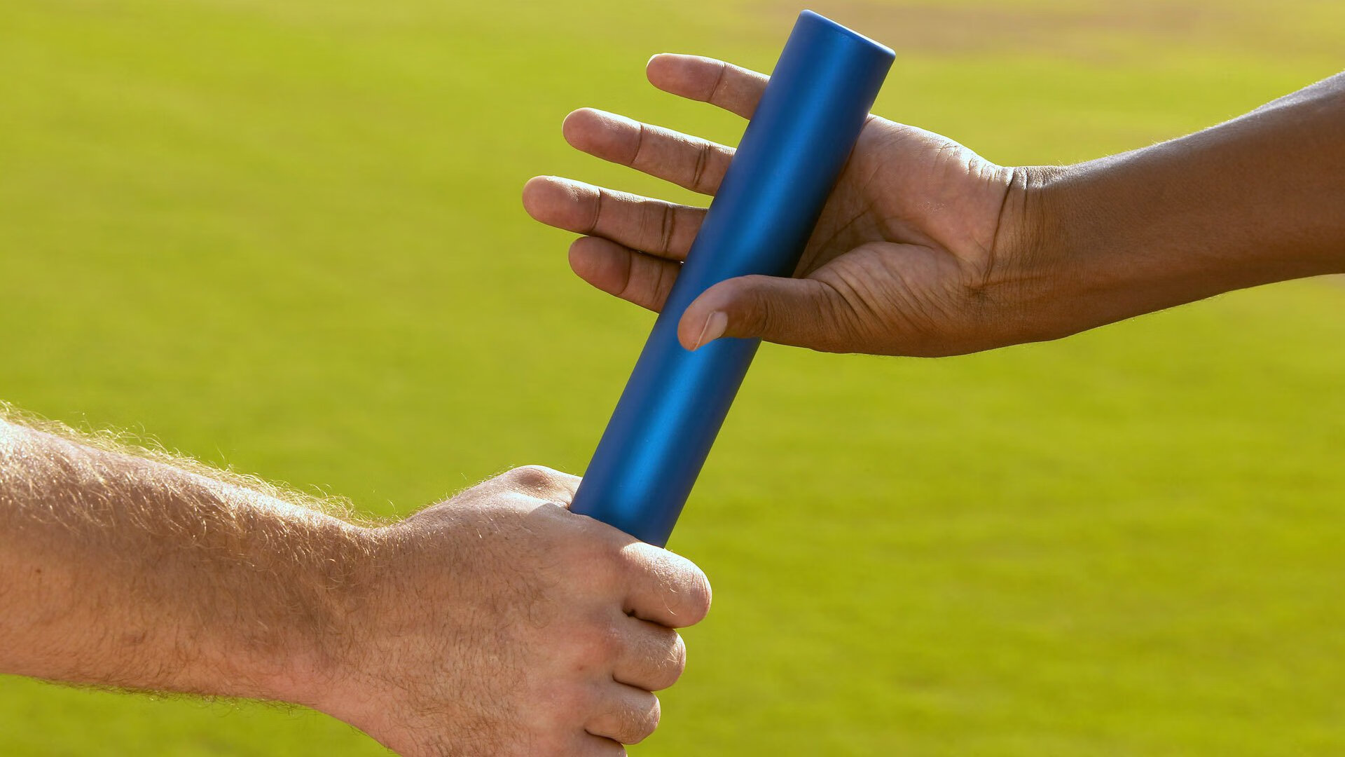 绝杀时刻的羽球武士，桃田贤斗扛起全队，丹麦队险胜日本队