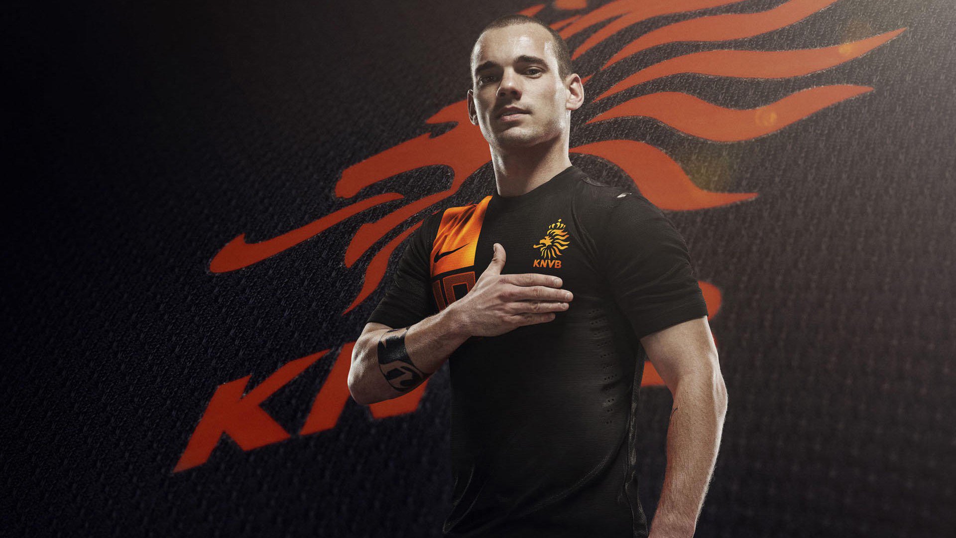 围场地震,哈斯完胜红牛的背后,是诺里斯扛起了一支孤勇者军团